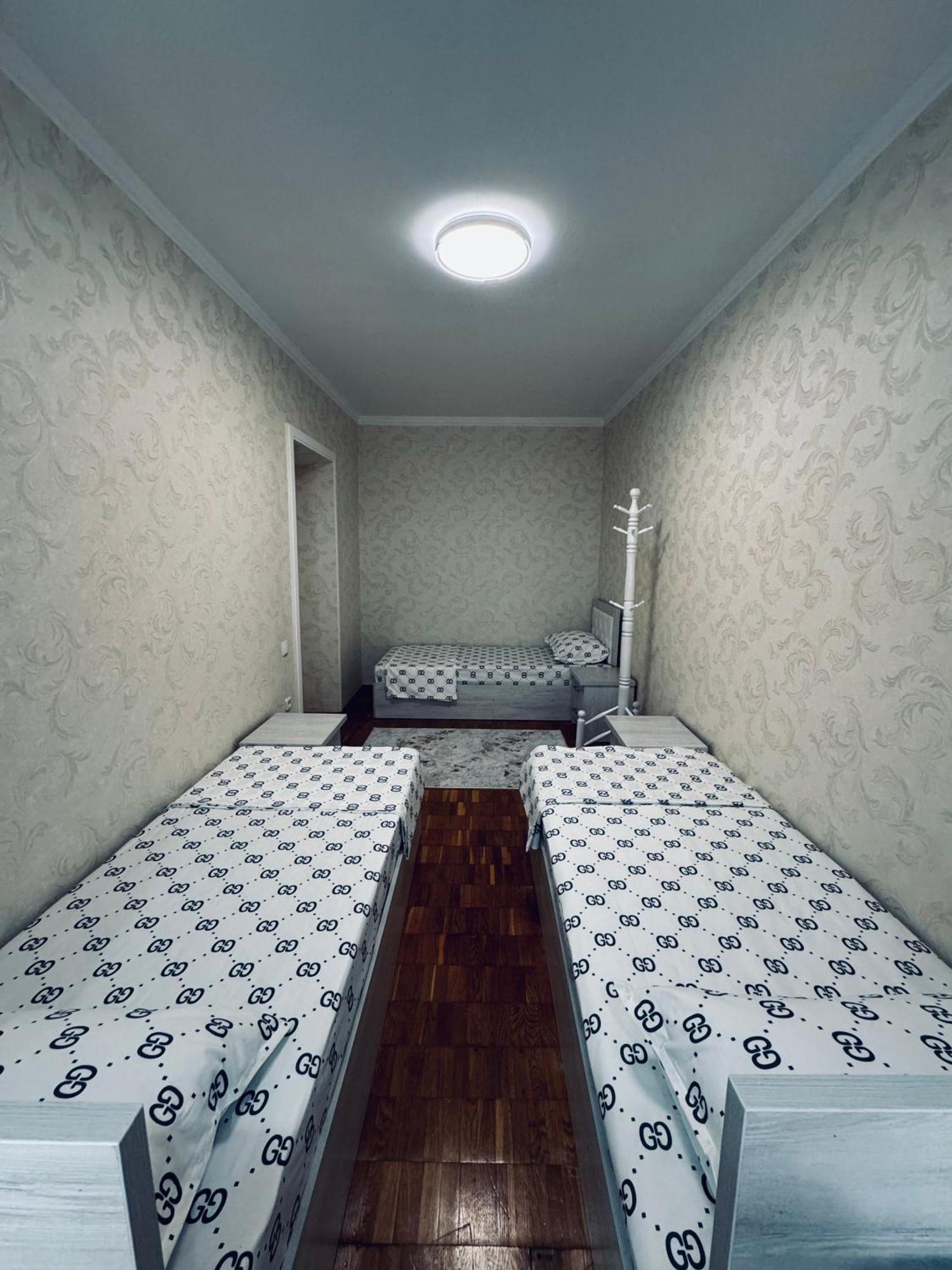 Classic Family Apart In The Center With 4 Rooms Ташкент Екстер'єр фото